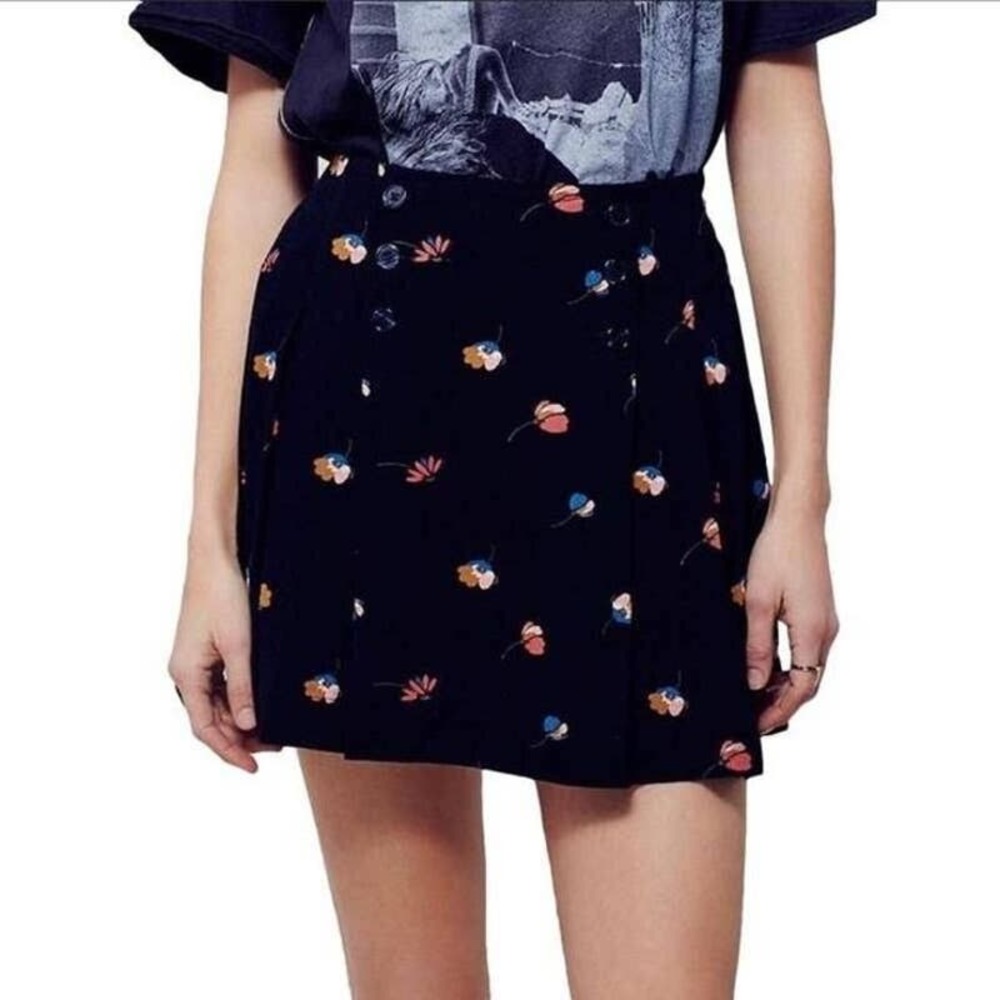 Free People Lovers Lane Floral Mini High Waisted Button Detail Flowinhg Skirt